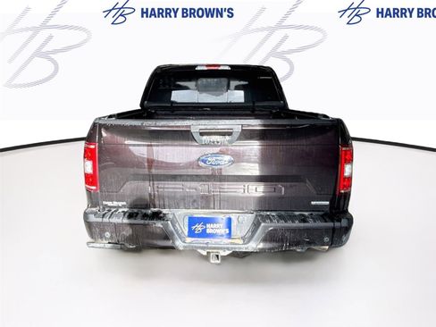 Used 2018 Ford F150 XLT w/ Equipment Group 302A Luxury AWD/4WD image 9
