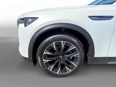 Certified 2024 MAZDA CX-90 Plug-In Hybrid w/ Premium Pkg AWD/4WD image 9
