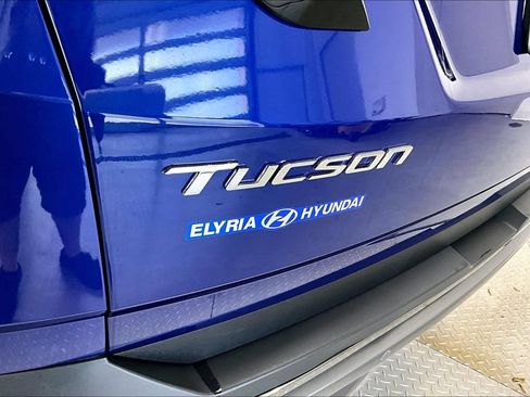 Certified 2023 Hyundai Tucson Limited AWD/4WD image 32