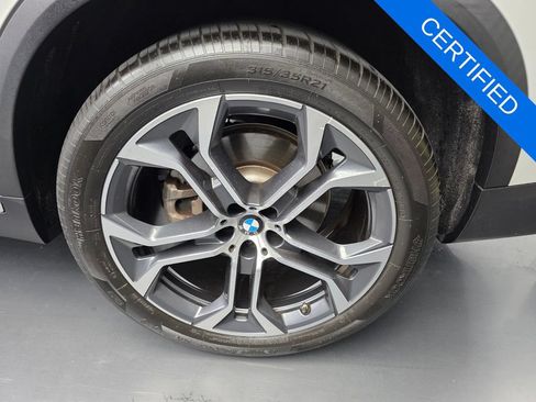 Used 2024 BMW X5 xDrive40i w/ Premium Package AWD/4WD image 17