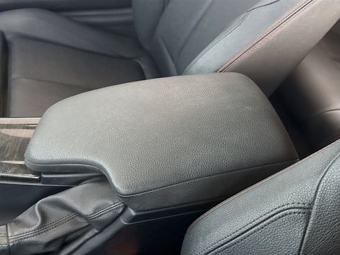 Used 2018 BMW 430i Coupe w/ Premium Package RWD image 18