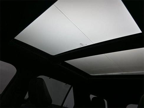 Certified 2021 Ford Explorer ST w/ ST Street Pack image 11