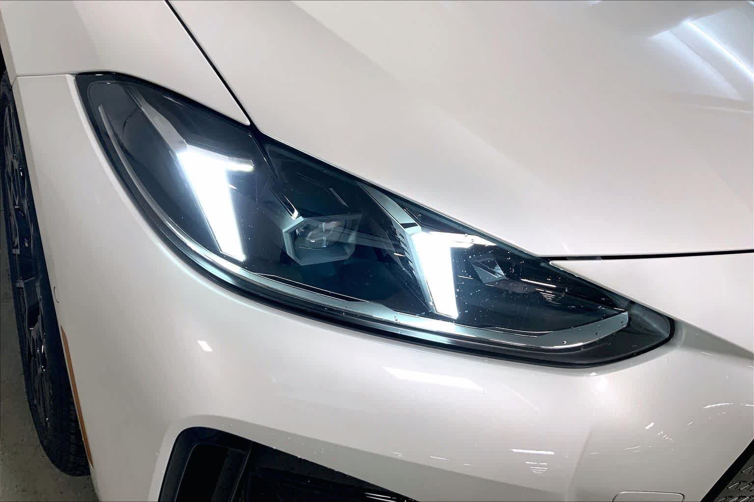 New 2026 BMW i4 xDrive40i w/ M Sport Package AWD/4WD image 13