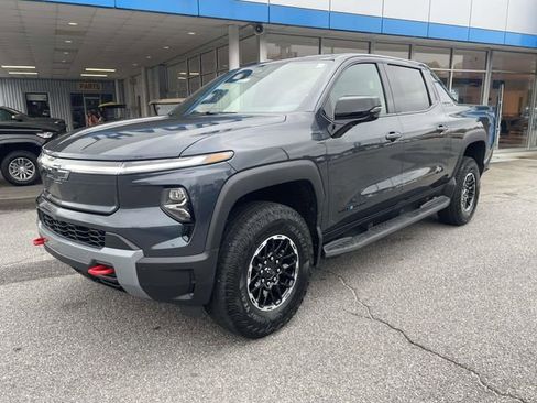 New 2026 Chevrolet Silverado EV Trail Boss w/ Plus Package image 4