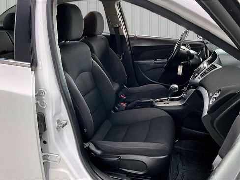 Used 2014 Chevrolet Cruze LT FWD image 28