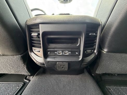 Used 2022 RAM 2500 Limited AWD/4WD image 8