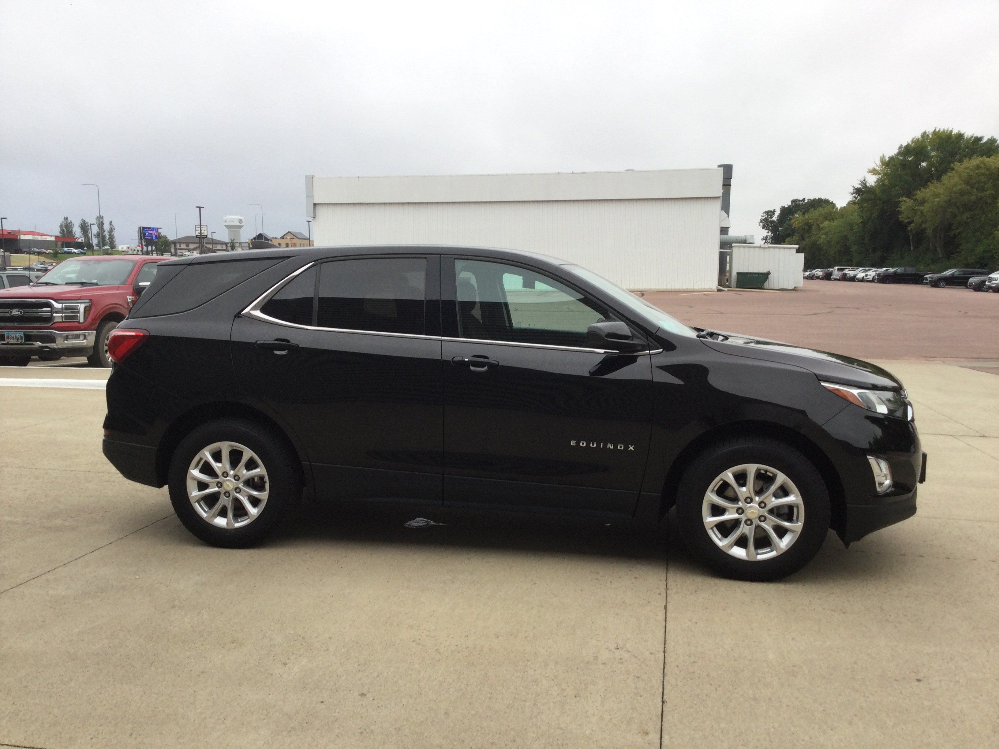 Used 2020 Chevrolet Equinox LT AWD/4WD image 3