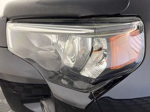 Used 2020 Toyota 4Runner TRD Off-Road Premium w/ Moonroof Package AWD/4WD image 12