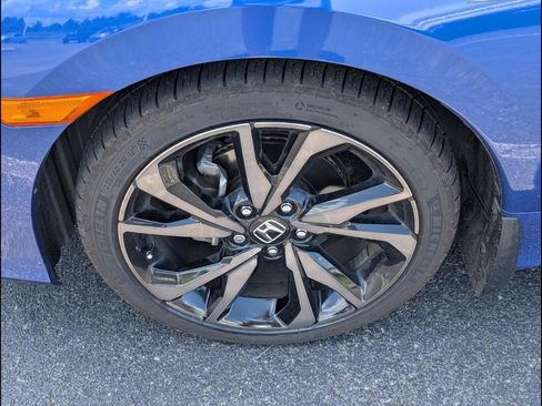 Used 2020 Honda Civic Sport image 9