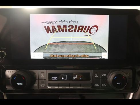 Used 2025 Toyota Grand Highlander XLE image 26