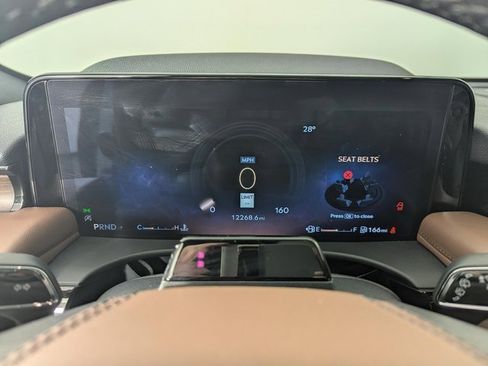 Used 2025 Lincoln Aviator Reserve w/ Equipment Group 201A image 12