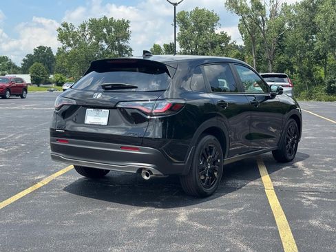 Certified 2026 Honda HR-V Sport image 4