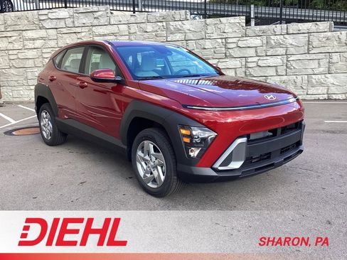 New 2026 Hyundai Kona SE image 1