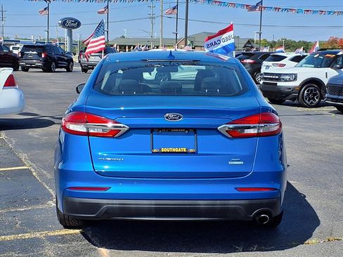 Used 2020 Ford Fusion SE image 44