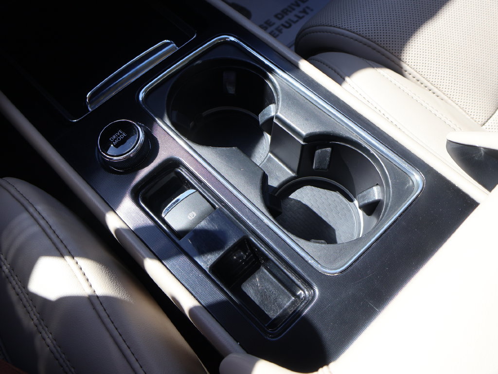 Used 2021 Lincoln Corsair Reserve AWD/4WD image 43