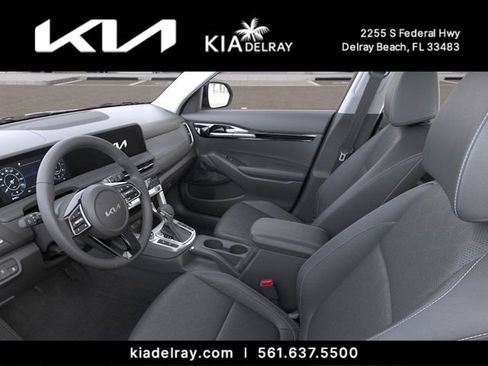 New 2026 Kia Seltos EX FWD image 17