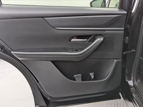 Used 2024 MAZDA CX-90 3.3 Turbo w/ Select Package image 16