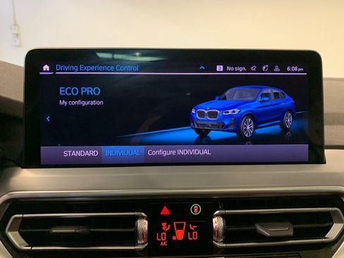 Used 2023 BMW X4 xDrive30i w/ M Sport Package AWD/4WD image 30