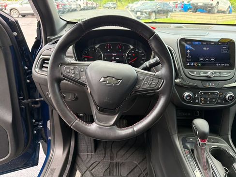 Used 2022 Chevrolet Equinox RS w/ RS Leather Package AWD/4WD image 15
