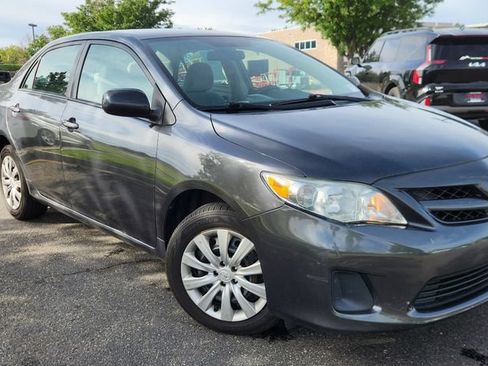 Used 2012 Toyota Corolla FWD image 1