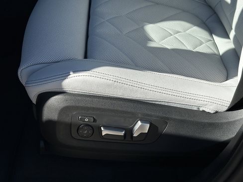 New 2026 BMW X5 xDrive40i image 12