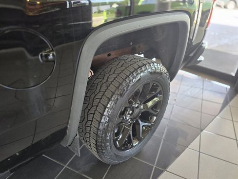 Used 2017 GMC Sierra 1500 SLE w/ SLE Value Package RWD image 33
