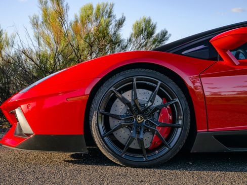 Used 2013 Lamborghini Aventador LP 700-4 image 53