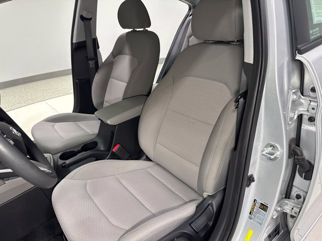 Used 2019 Hyundai Elantra SE FWD image 12