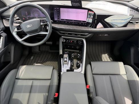 New 2026 Audi Q5 Premium Plus image 8