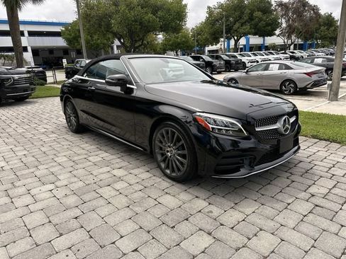 Used 2020 Mercedes-Benz C 300 4MATIC Cabriolet w/ AMG Line image 16