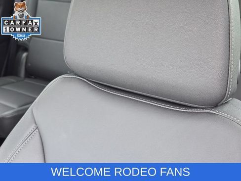 Used 2023 Chevrolet Tahoe Z71 w/ Z71 Off-Road Package AWD/4WD image 15