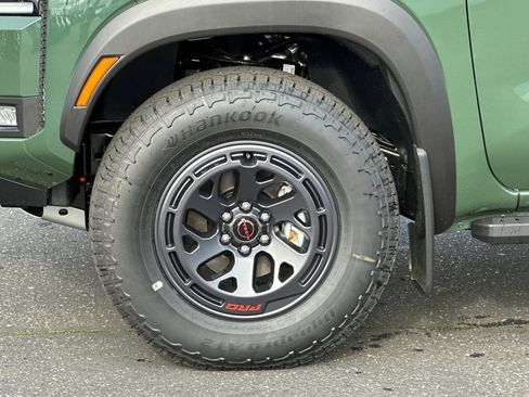 New 2026 Nissan Frontier PRO-4X w/ Pro-4x Convenience Package AWD/4WD image 24