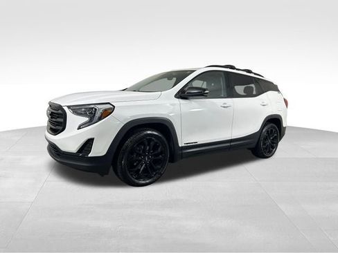 Used 2019 GMC Terrain SLE w/ Driver Convenience Package AWD/4WD image 2