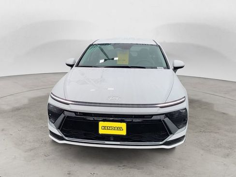 Certified 2025 Hyundai Sonata SE image 8
