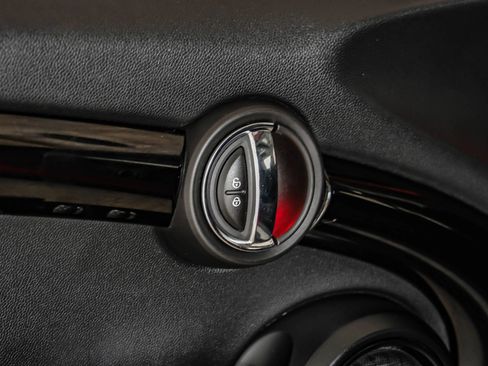 Used 2019 MINI Cooper S w/ Premium Package FWD image 49