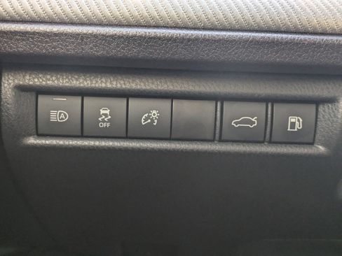 Used 2025 Toyota Camry SE w/ Multimedia Upgrade Package image 24