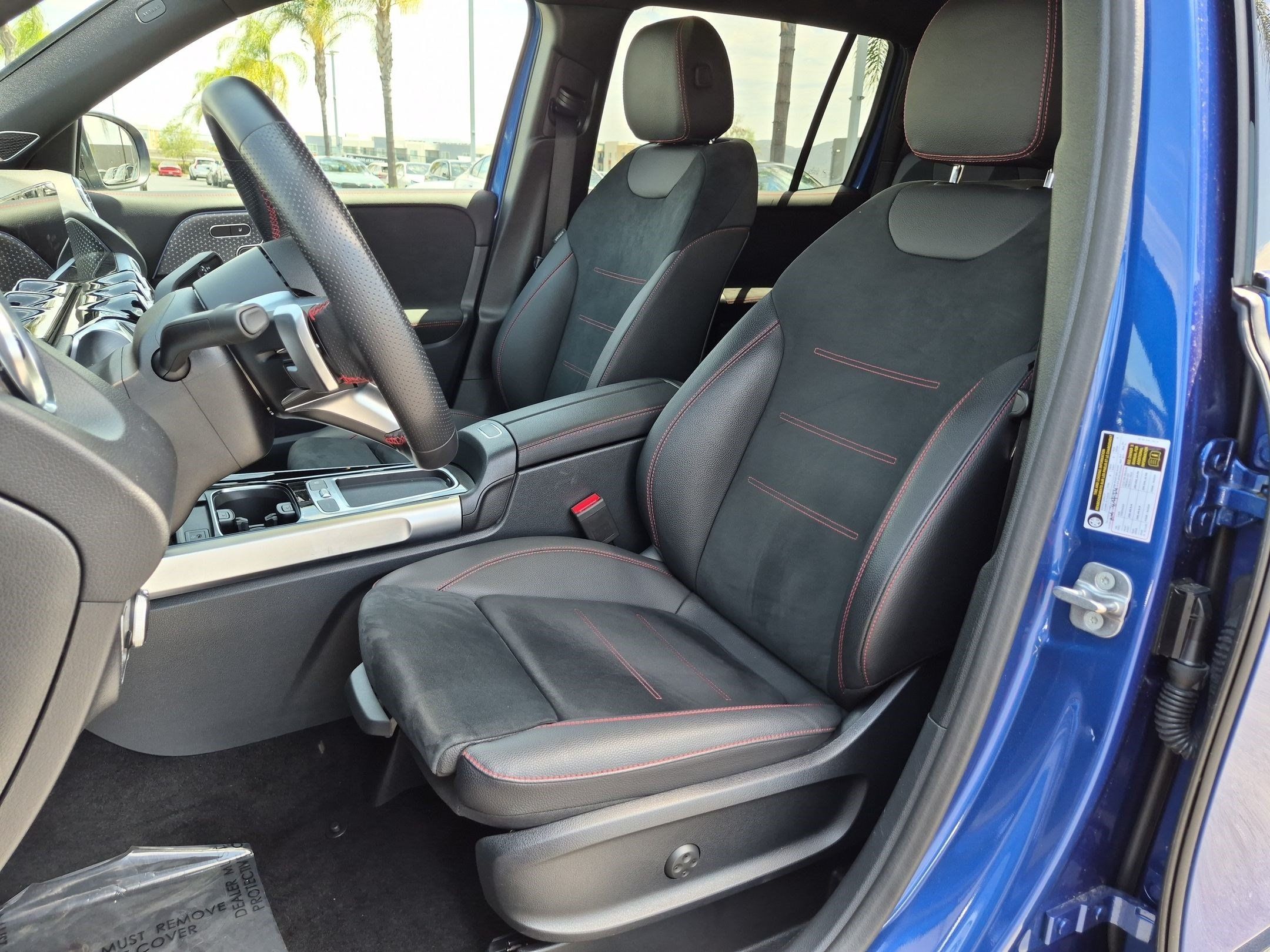 Used 2024 Mercedes-Benz GLB 250 image 16