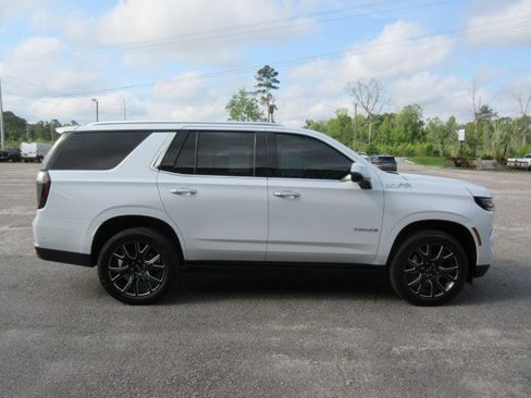Used 2026 Chevrolet Tahoe High Country AWD/4WD image 6