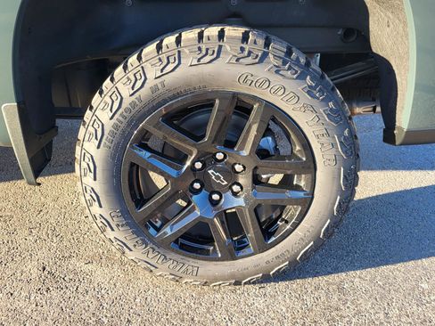 New 2026 Chevrolet Silverado 1500 LT Trail Boss w/ Convenience Package II image 19