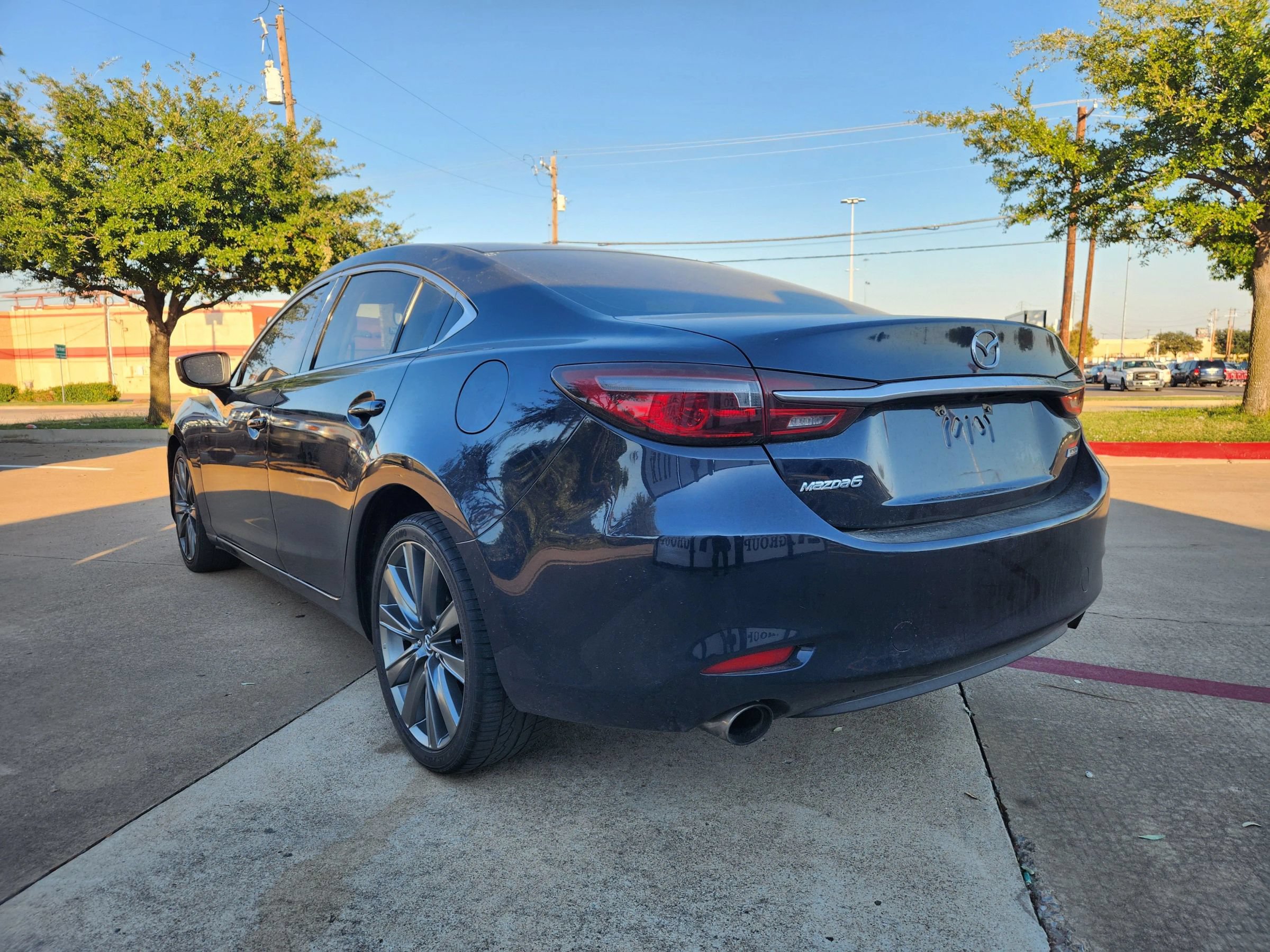 Used 2018 MAZDA MAZDA6 Touring FWD image 3