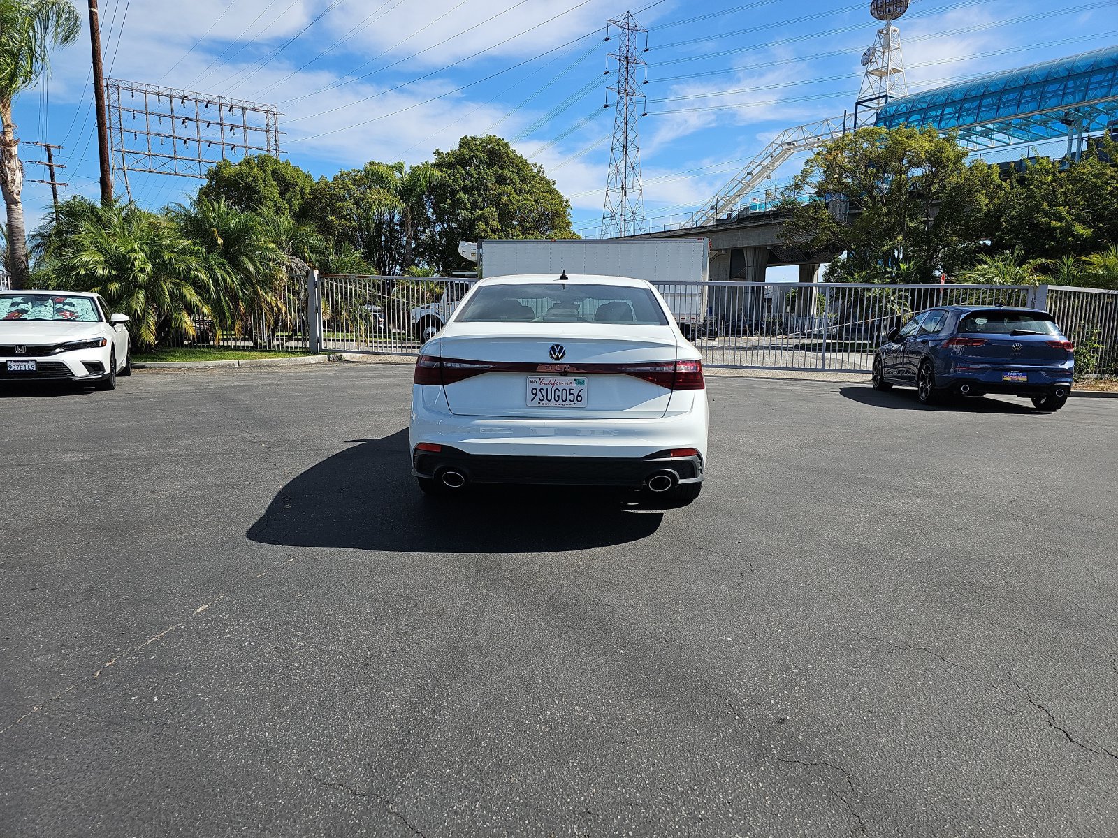 Used 2025 Volkswagen Jetta GLI Autobahn FWD image 6