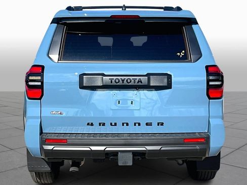 New 2026 Toyota 4Runner SR5 image 4