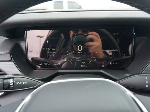 New 2025 GMC Acadia Elevation w/ LPO, Floor Liner Package image 17