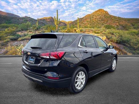 Used 2023 Chevrolet Equinox LT FWD image 4
