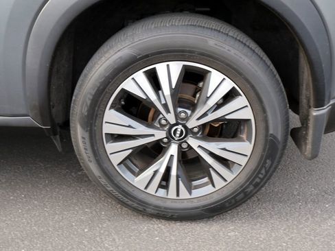 Used 2023 Nissan Rogue SV w/ SV Premium B Package FWD image 18