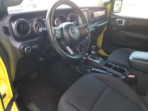 Used 2022 Jeep Wrangler Unlimited Sport AWD/4WD image 8