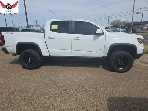 Used 2022 Chevrolet Colorado ZR2 w/ ZR2 Dusk Special Edition image 2