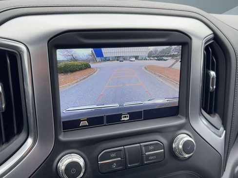 Used 2021 GMC Sierra 1500 Elevation w/ Preferred Package image 21