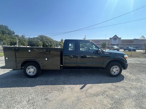 Used 2016 Ford F250 XL image 4