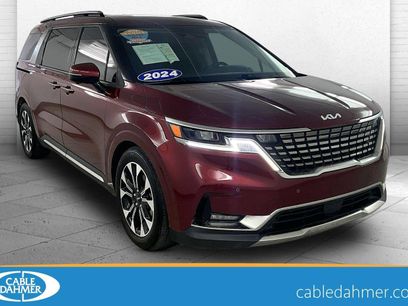 Used 2023 Kia Carnival SX